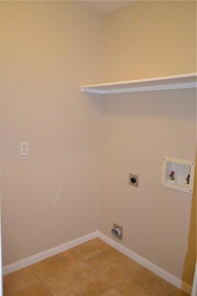 Building Photo - 17305 Montana Falls Dr