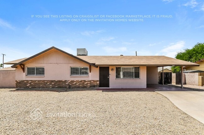 Building Photo - 647 E Franklin Ave