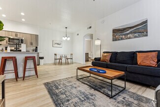 Building Photo - 9450 W Cabela Dr