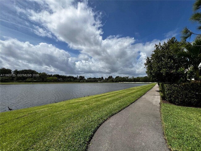 Building Photo - 5942 Mustang Manor