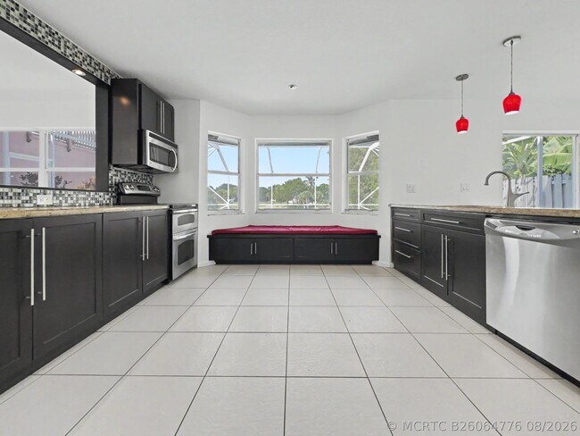 Building Photo - 10133 Brookville Ln