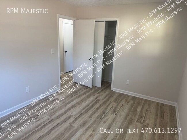 Building Photo - 609 Mt Vista Ct