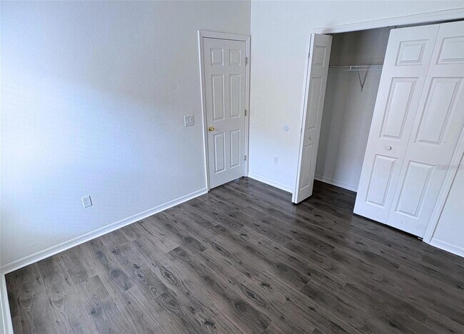 Building Photo - 3637 Weatherfield Dr