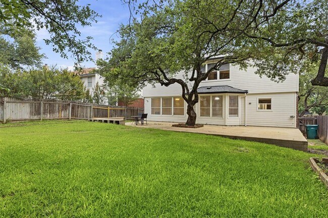 Building Photo - 2813 Cortez Dr