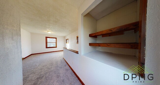 Building Photo - 2915 S Catherine St