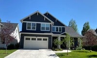 Building Photo - 530 Craftsman Way
