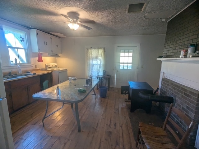 Kitchen - 1267 Elk View Rd