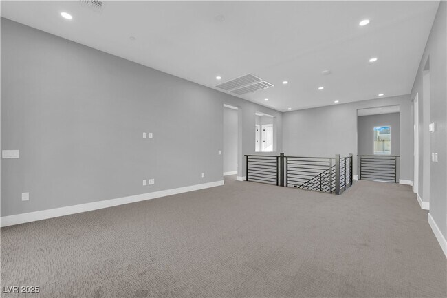 Building Photo - 10648 Stone Ledge Ave