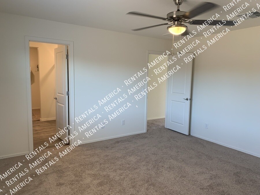 Building Photo - 2569 N Agave Ln