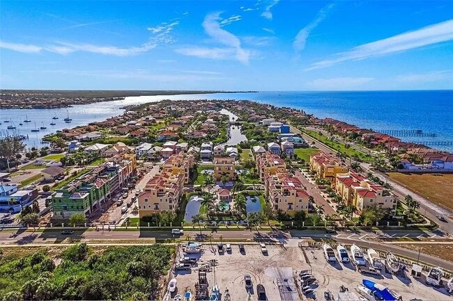 Building Photo - 6418 Margarita Shores Ln