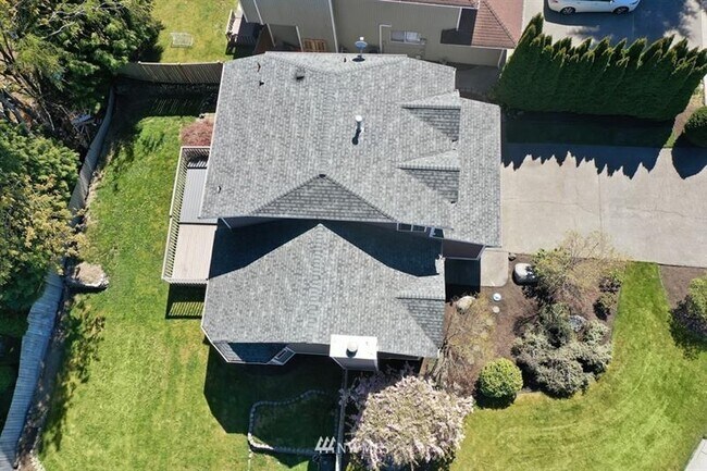 Building Photo - 32306 18Th Avenue Sw