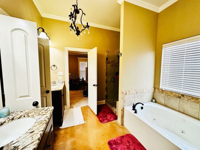 Building Photo - 459 Long Acre Dr