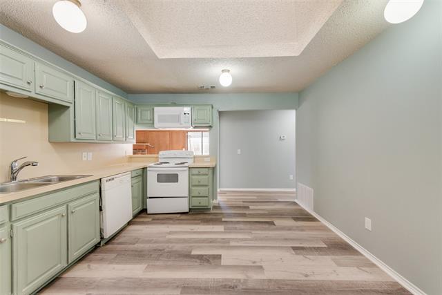 Building Photo - 3205 Upshire Ct