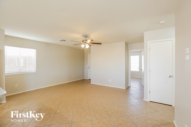 Building Photo - 21286 Duncan Dr