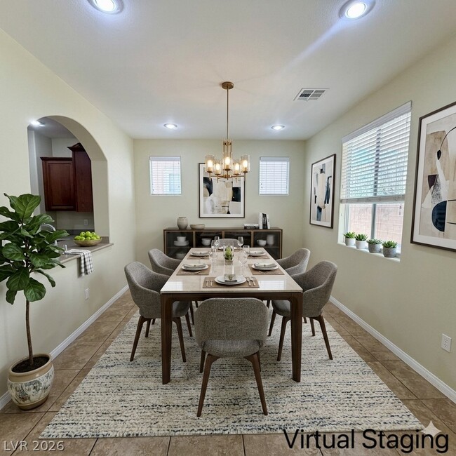 Building Photo - 7312 W Mesa Vista Ave