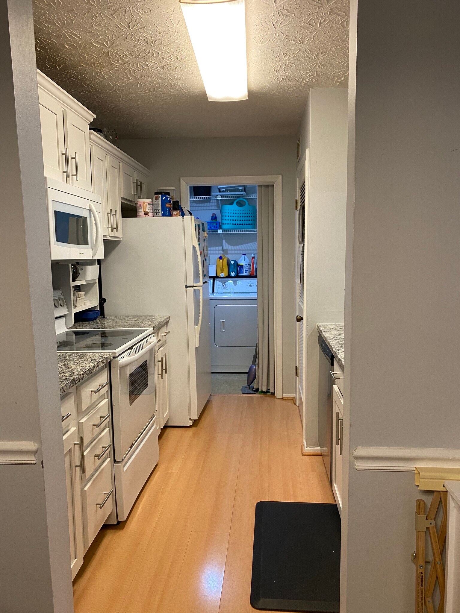 Kitchen - 701 Tuxworth Cir