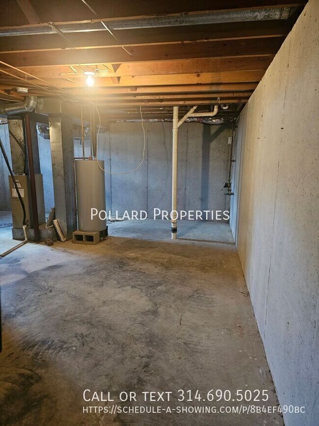 Building Photo - 408 Troy