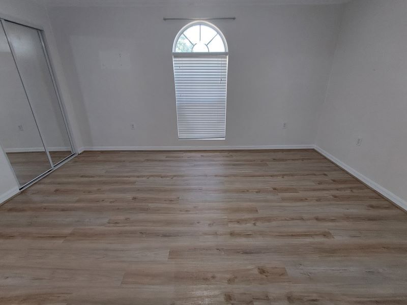 Building Photo - 1610 Thornton Ave