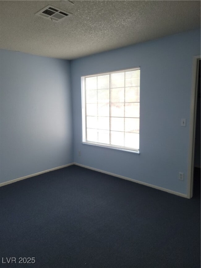 Building Photo - 610 Sea Pines Ln