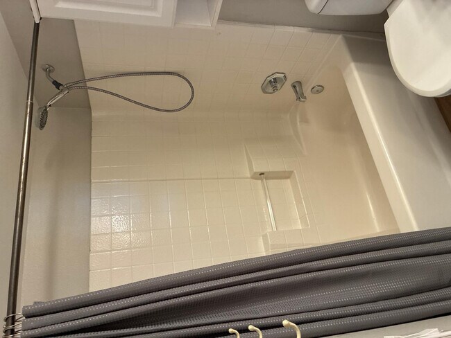 Building Photo - 13717 N 80th Ave