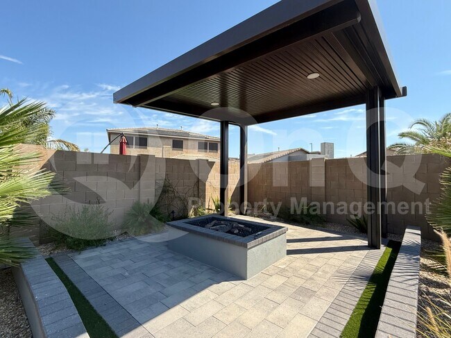 Building Photo - 3498 E Ravenswood Dr