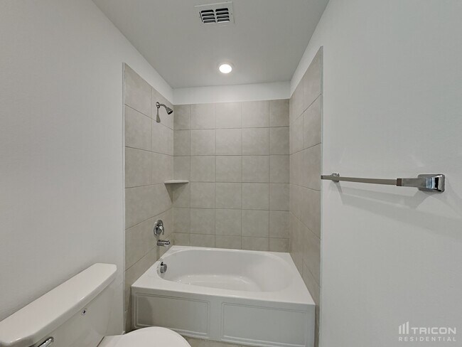 Building Photo - 6328 Bristolwood Dr