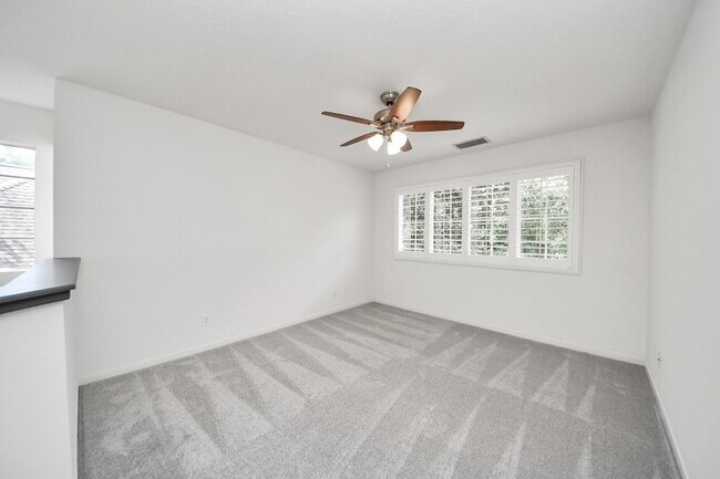 Building Photo - 103 Lakeridge Dr