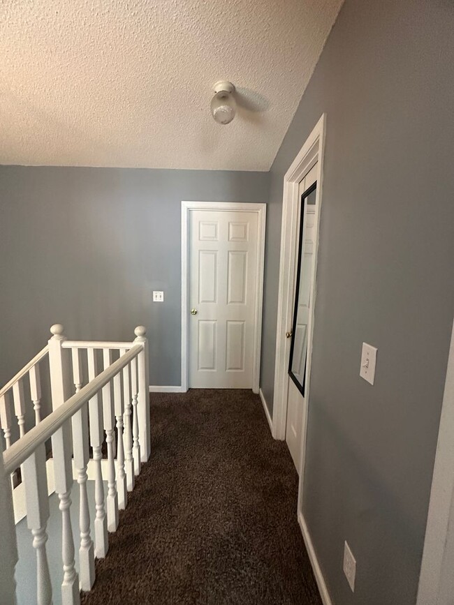 Building Photo - Dunwoody Subdivision