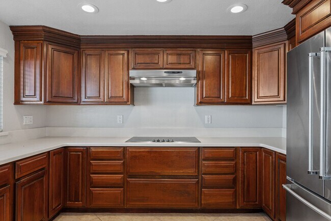 Building Photo - Coastal Elegance Meets Family Comfort in D...