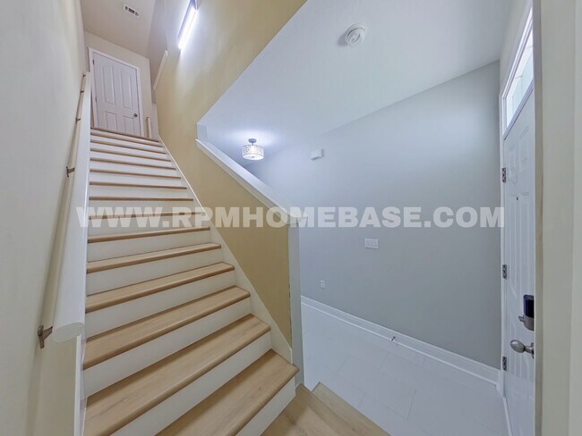 Building Photo - Freshly Updated 3-Bedroom Townhome in Reserve Pointe, Navarre