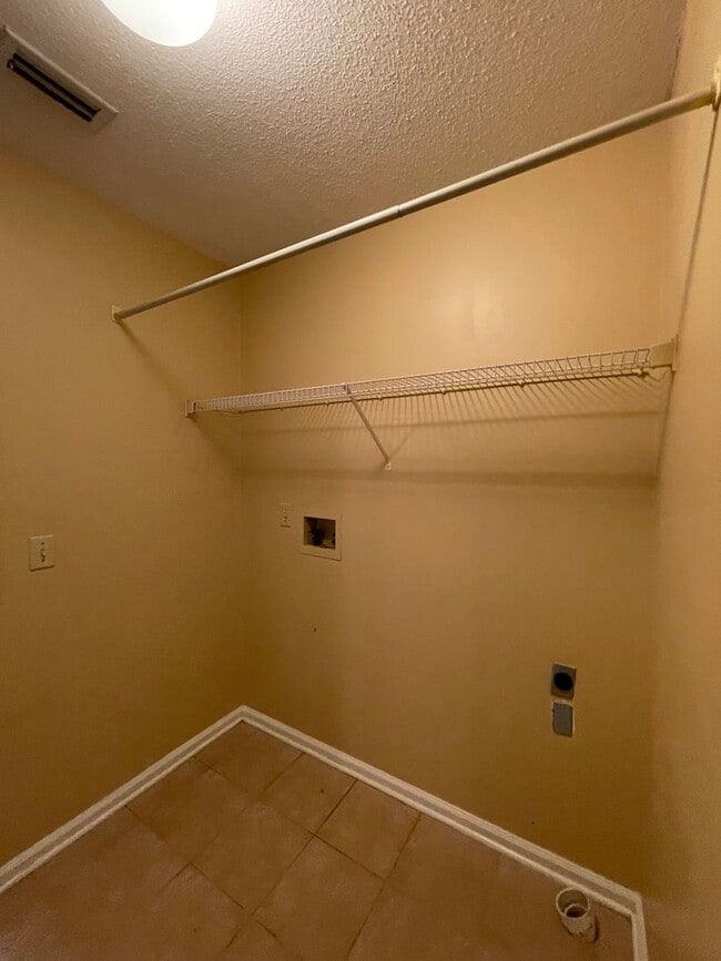 Building Photo - Quail Hollow Subdivision -  $300 OFF FIRST...