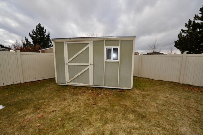 Building Photo - Coeur d'Alene Place Community 3 bed 2.5 ba...
