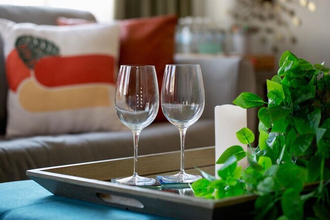 Building Photo - 5400 Alexis Cove