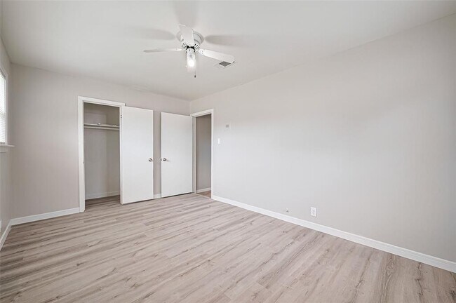 Building Photo - 3323 Suiter Way
