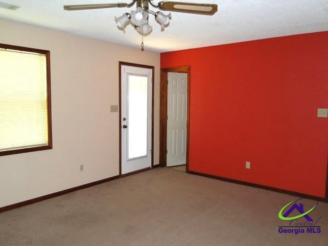 Building Photo - 103 Hunters Glen