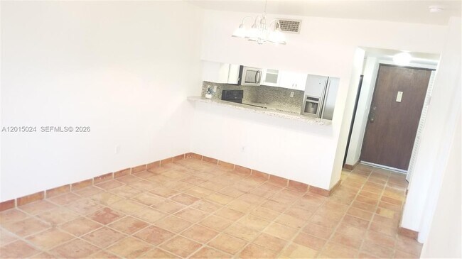 Building Photo - 8999 SW 123rd Ct