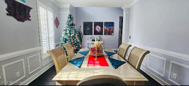 Building Photo - 178 Carrier Dr