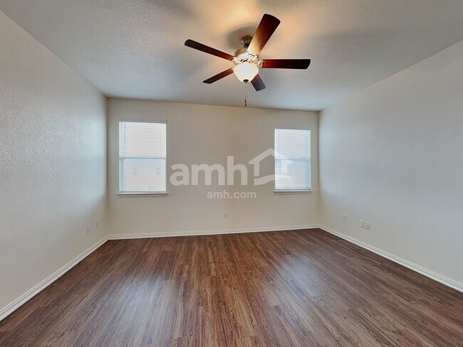 Building Photo - 2716 Geronimo Creek