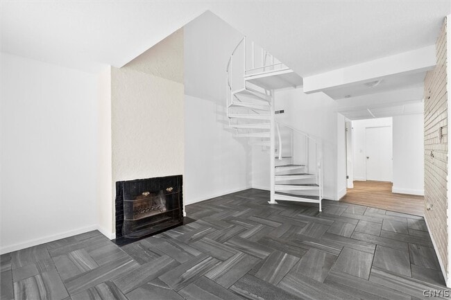 Building Photo - 3754 Helios Ct