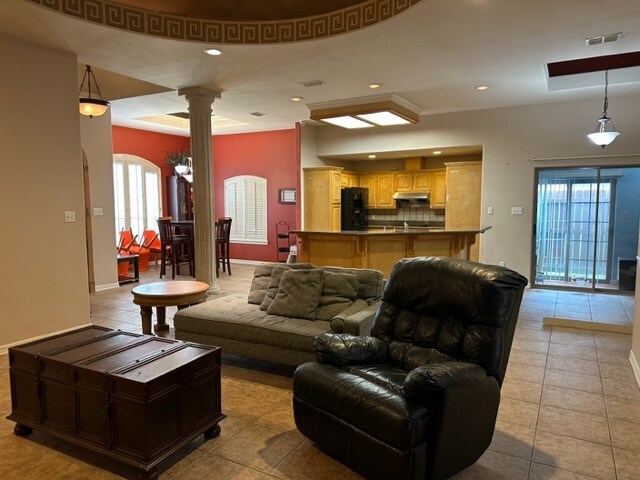 Building Photo - 2802 Dove Ave