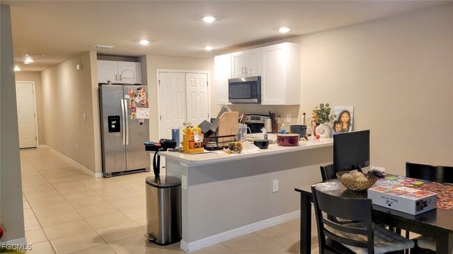 Building Photo - 7011 Waldo Cir