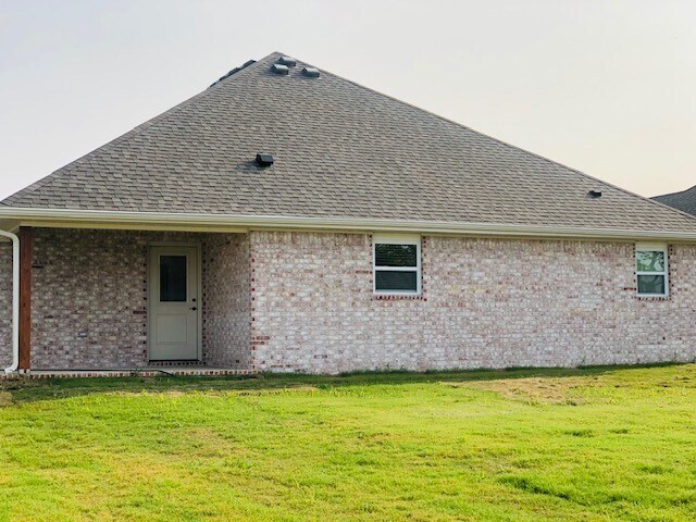 Building Photo - 200 Palm St