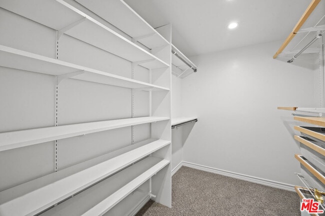 Building Photo - 502 Smithwood Dr