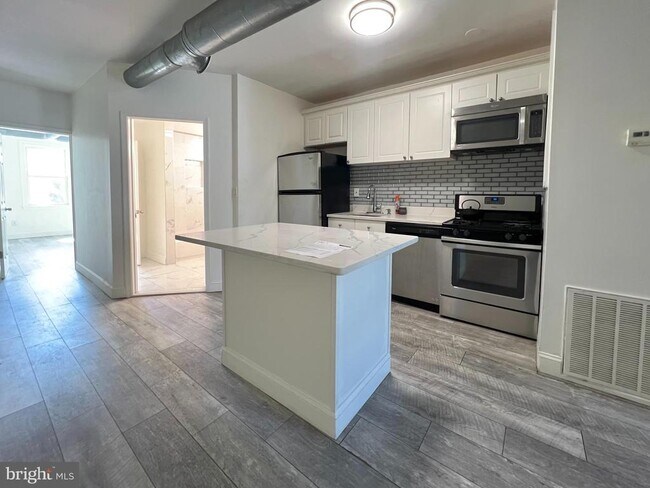 Building Photo - 5413 Georgia Ave NW