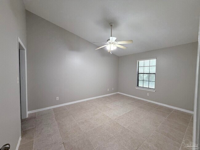 Building Photo - 3348 Pine Forest Rd