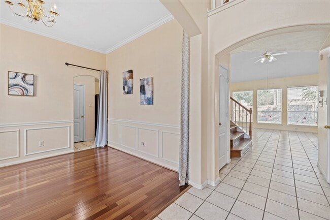 Building Photo - 11130 Camino Oaks Dr