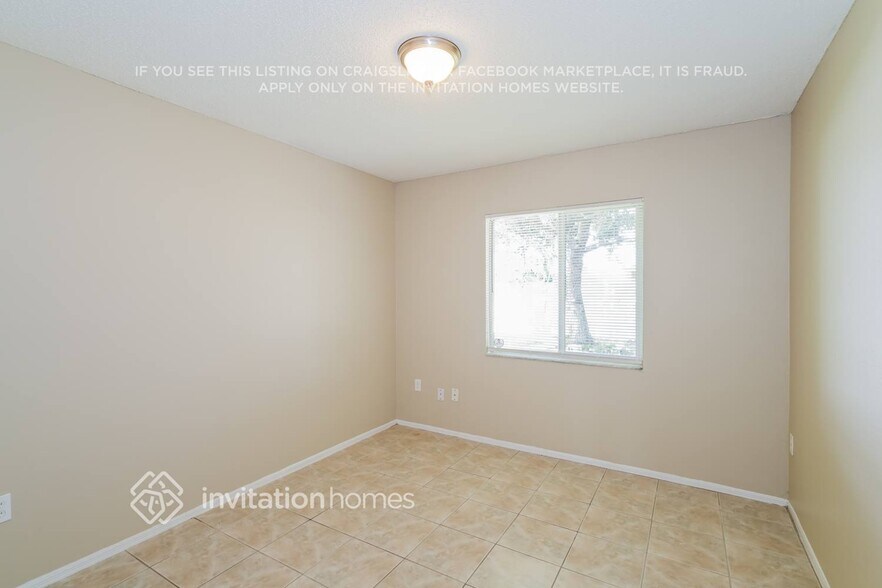 Building Photo - 1214 Blufield Ave