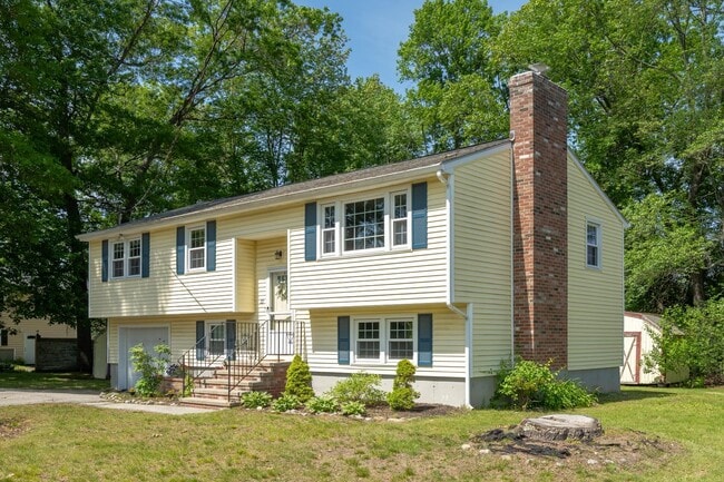 Building Photo - 22 Chatham Cir