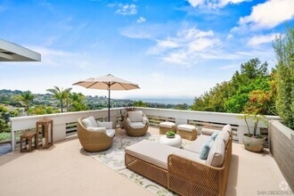 Building Photo - 7201 Country Club Dr