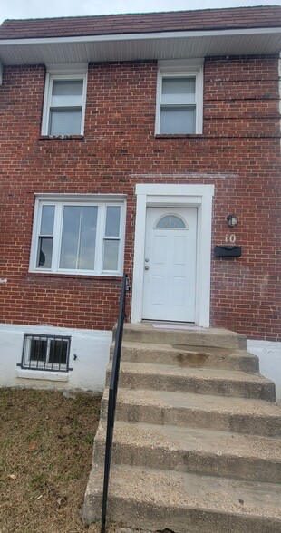 Building Photo - 3242 Westmont Ave